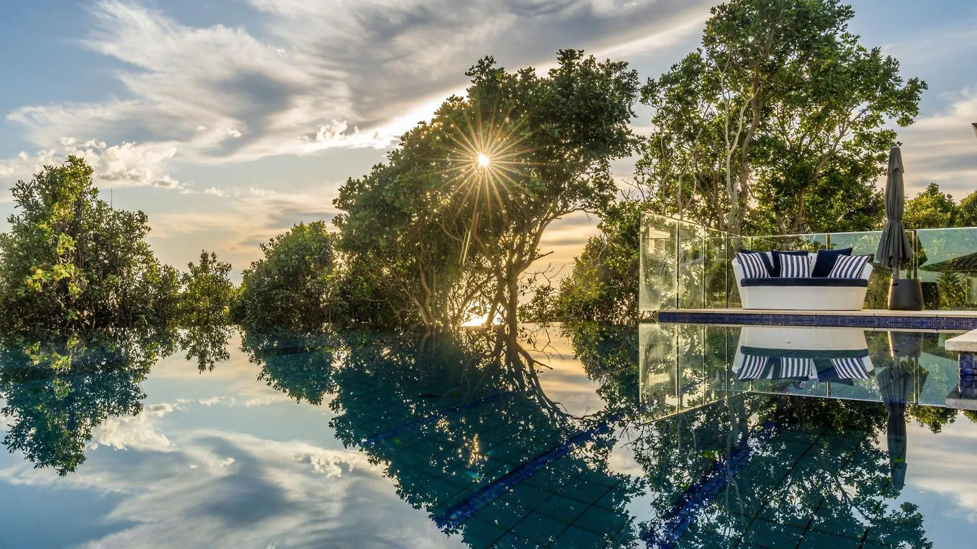 Wave Hill And The Pool House Villa Lennox Head Australia
